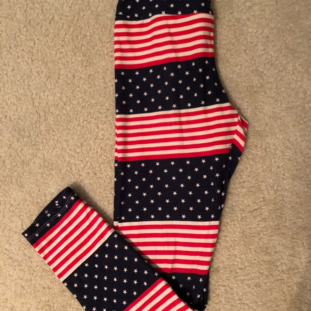 Lularoe Americana OS Leggings
